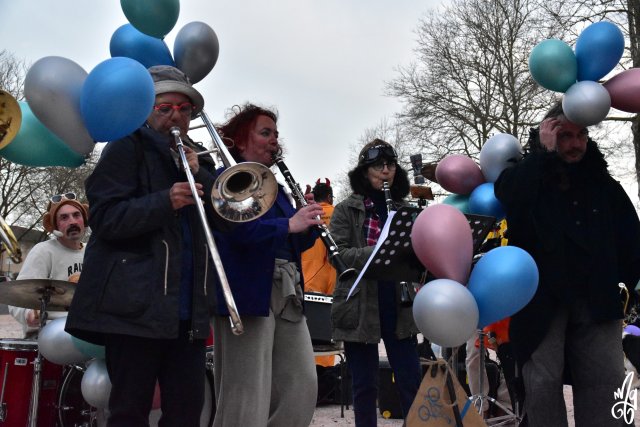 25-04-12-19H58-DSC_0930